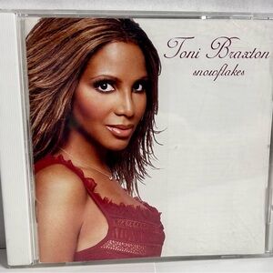 Toni Braxton - Snowflakes CD. Pre-Owned. Good. Tested & Played.